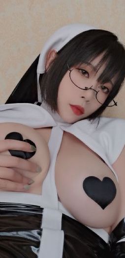 荒草萋萋_DVD高清视频播放